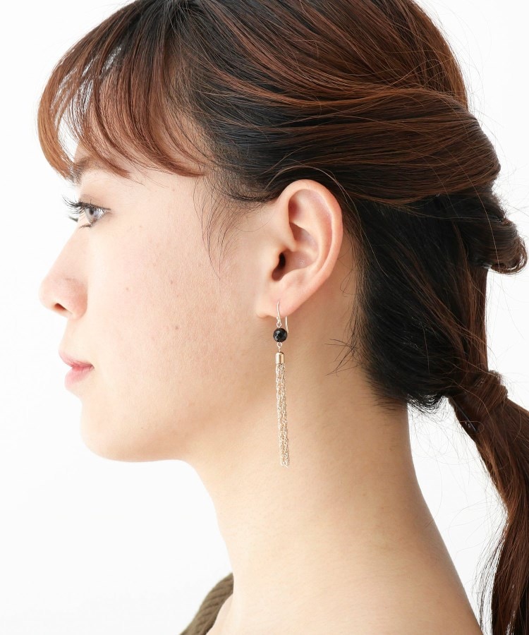 カラーストーン(オニキス)タッセル フックピアス