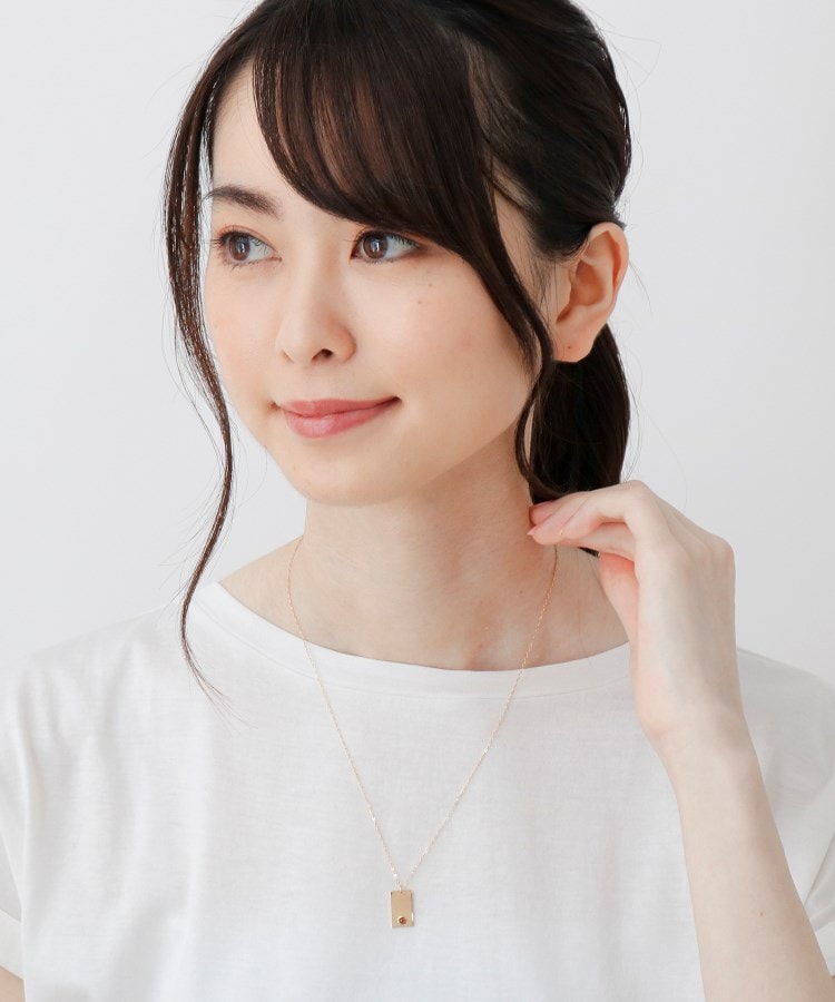 K10カラーストーン（ガーネット）スクエアプレート ネックレス