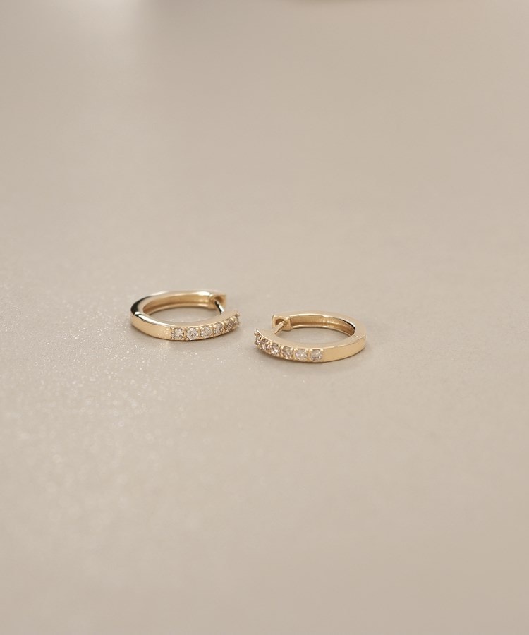 K10ダイヤモンド 平打ち中折れ フープピアス（ピアス