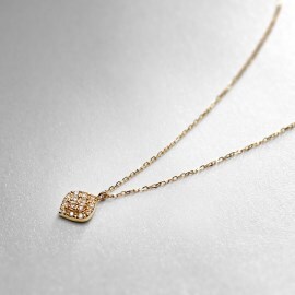 ココシュニック(COCOSHNIK)のK18ダイヤモンド　クラスター取巻き　ロータスネックレス大 ネックレス