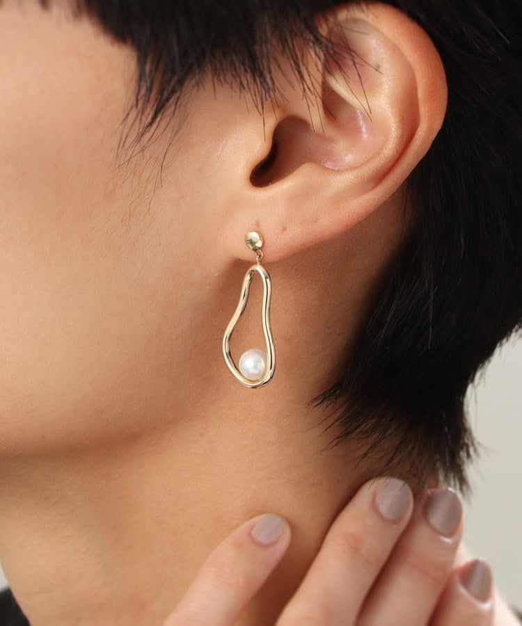 K10パール カーブライン スタッドピアス（ピアス） | COCOSHNIK