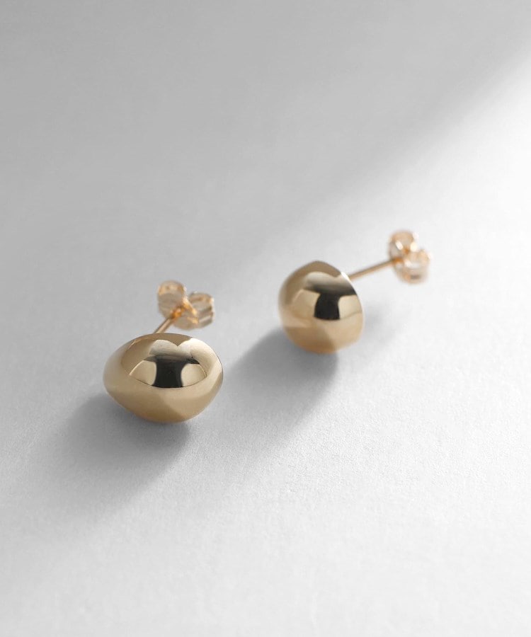 K10ペアシェイプ スタッドピアス（ピアス） | COCOSHNIK