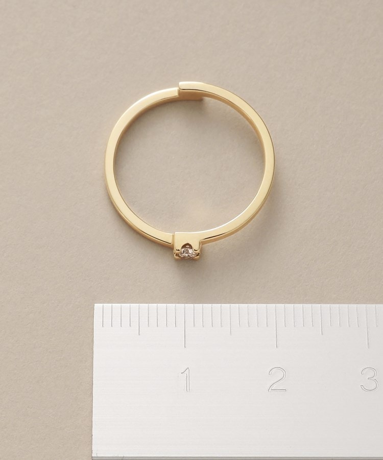 ココシュニック(COCOSHNIK)のK10ダイヤモンド 爪留めスクエアオルタネート リング4