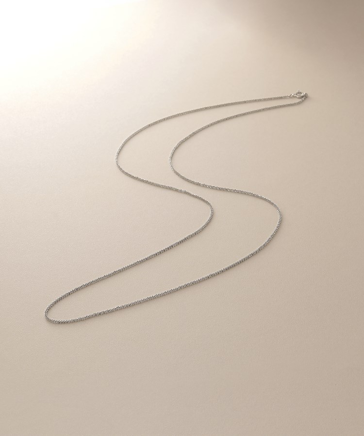 ココシュニック(COCOSHNIK)のプラチナ クリスクロスチェーン ネックレス（60cm）1