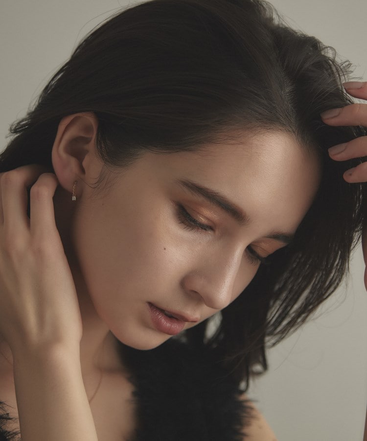 【送料無料/即納】  K10ダイヤモンド キヘイハンギングダイヤ スタッドピアス アクセサリー