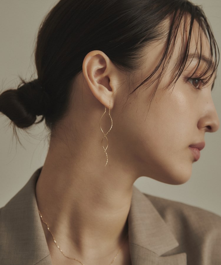 【高額売筋】 K18ポリッシュ×ミラーカット S字ライン チェーンピアス（ピアス アクセサリー