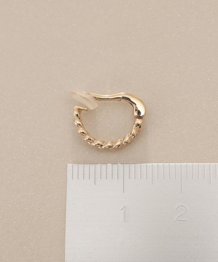 ココシュニック(COCOSHNIK)のK10キヘイワンタッチ イヤリング4