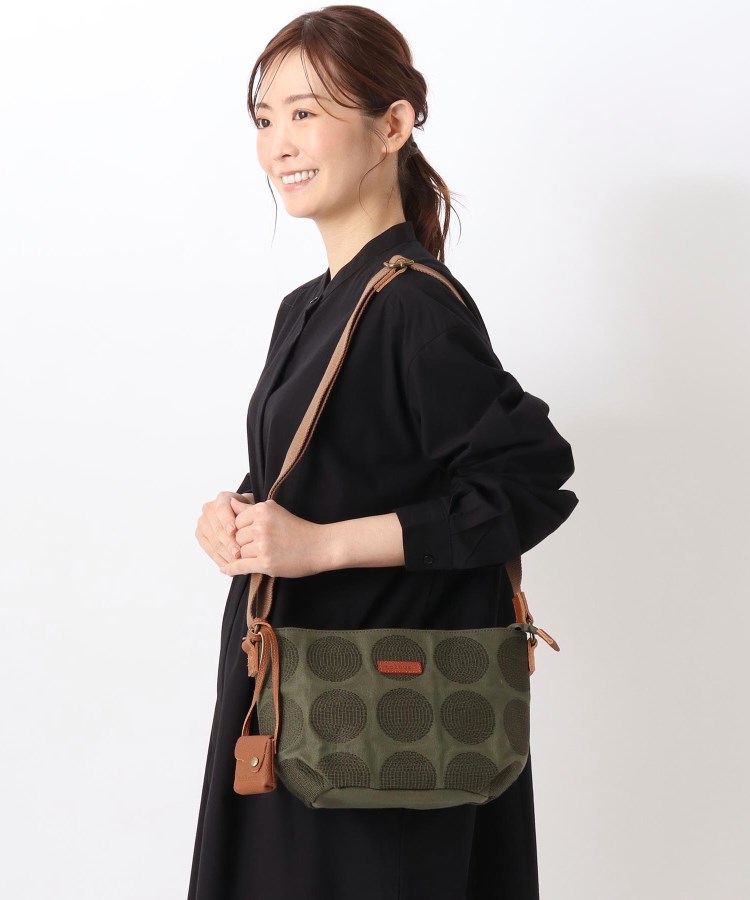 ワンズテラス(one'sterrace)のtoleur トーラ ドット刺繍ショルダー11