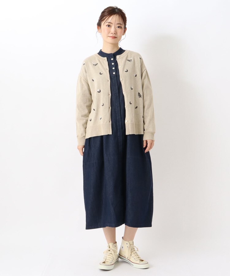 ワンズテラス(one'sterrace)の花柄刺繍入り ドロップスリーブニットカーディガン11