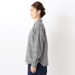 ワンズテラス(one'sterrace)のヨーク入り起毛ブラウス2