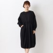 ワンズテラス(one'sterrace)のコーデュロイ 裾タックコクーンワンピース ブラック(919)