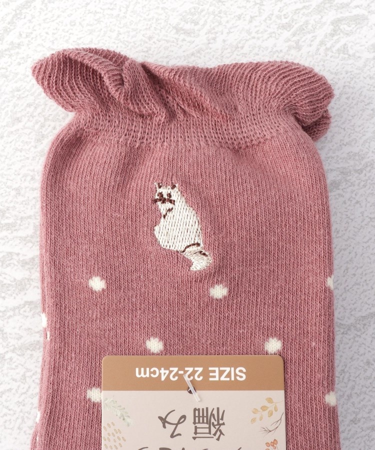 ワンズテラス(one'sterrace)の◆クルーネコ刺繍ドットユッタリ クォーターソックス3