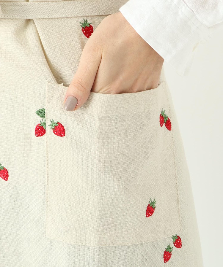 ◇【ワンズテラスオリジナル】いちご 刺繍エプロン（エプロン