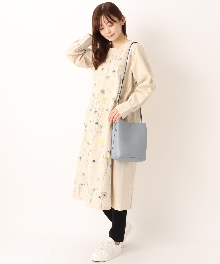 Legato Largo かるいかばん縦型ショルダー(ショルダーバッグ Legato Largo かるいかばん縦型ショルダー(ショルダーバッグ