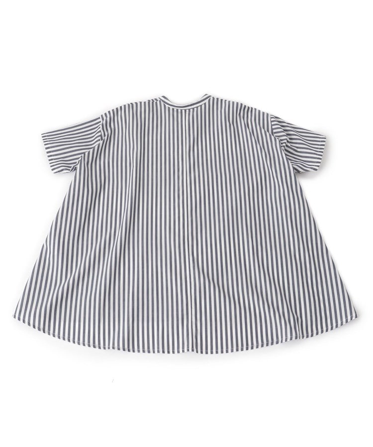 ワンズテラス(one'sterrace)の【リンネル掲載】ポプリンバックフレアシャツ17
