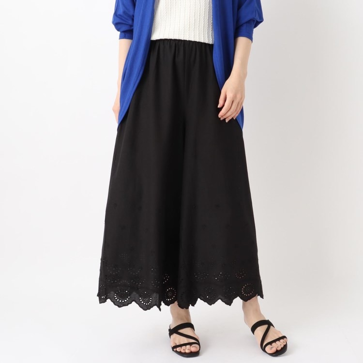 ワンズテラス(one'sterrace)の◆スカラップ刺繍ペチパンツ 6～9分丈パンツ
