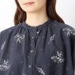 ワンズテラス(one'sterrace)のコットン総柄刺繍ブラウス4