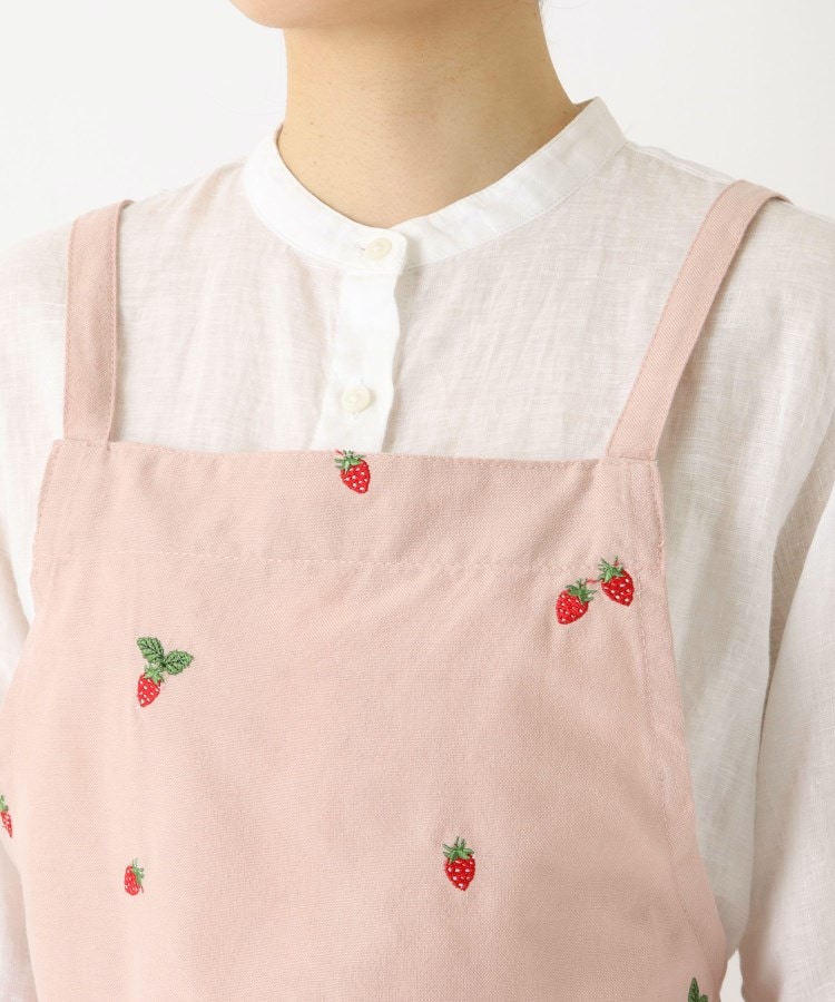 ワンズテラス(one'sterrace)のいちご 刺繍前結びエプロン3