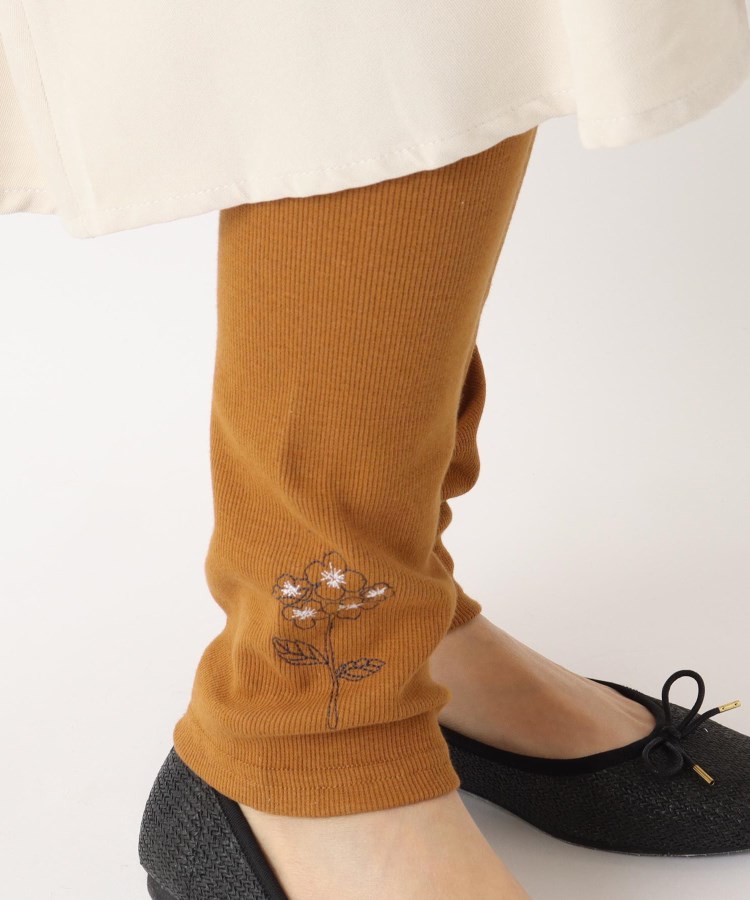 ワンズテラス(one'sterrace)のリブ 裾刺繍入りレギンス10