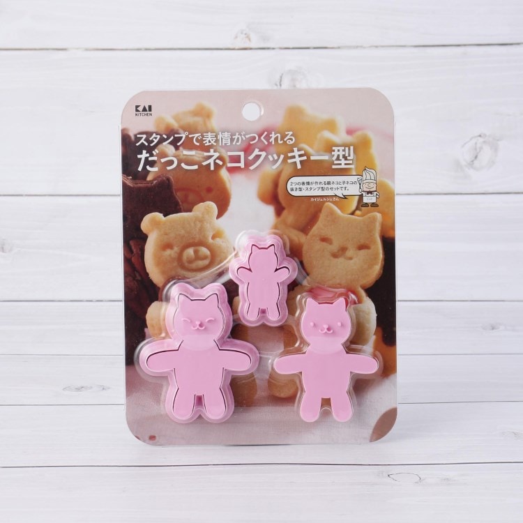 ワンズテラス(one'sterrace)の◆KAI だっこネコ クッキー型 調理器具