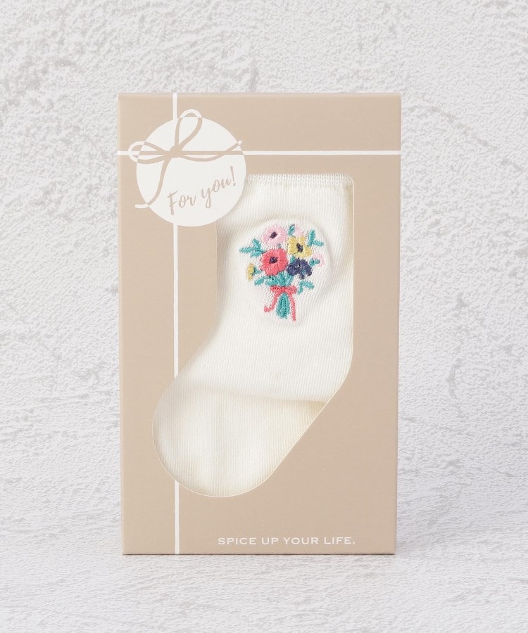 ワンズテラス(one'sterrace)の◆刺繍 ポイントブーケ クォーターソックス アイボリー(904)