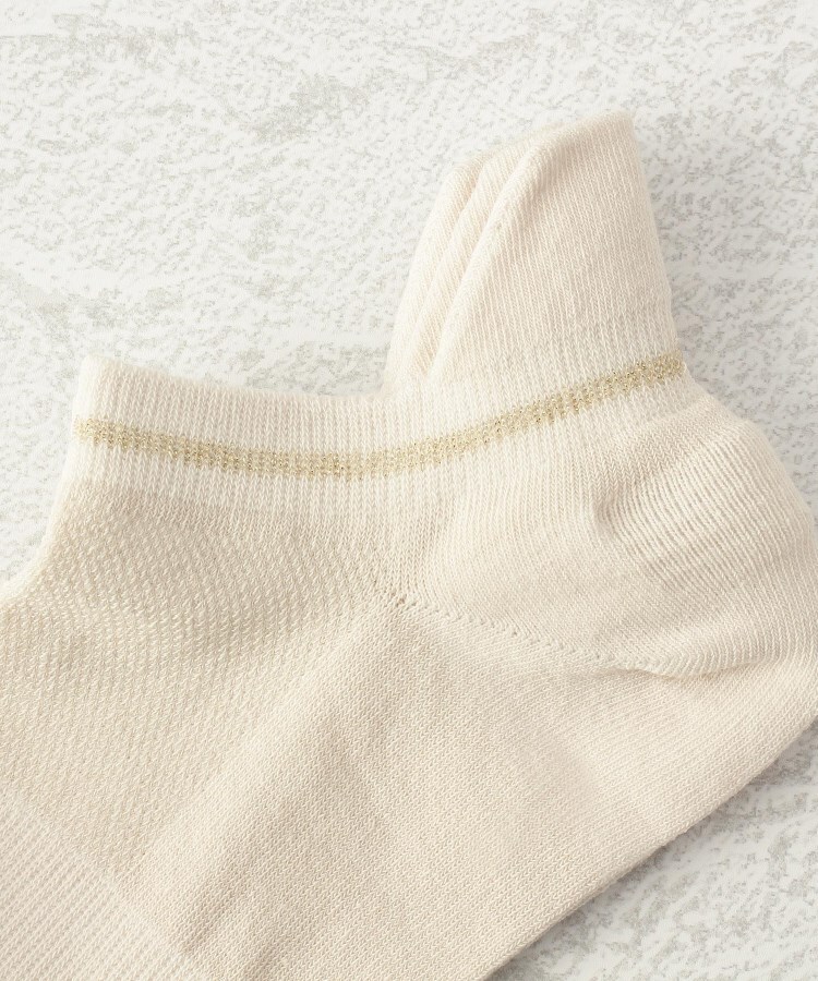 ワンズテラス(one'sterrace)の◆プティパ 踵ベロ付き 綿ラメライン アンクルソックス3