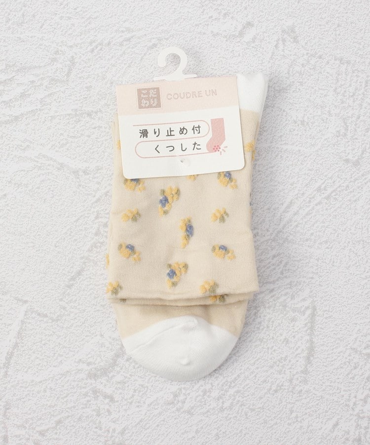 ワンズテラス(one'sterrace)の◆コダワリ ゴム無 小花 クォーターソックス オフホワイト(903)