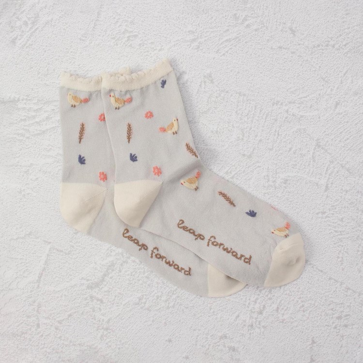ワンズテラス(one'sterrace)の◆ラッキーモチーフ 小鳥花 クォーターソックス ソックス