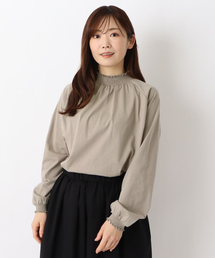 ワンズテラス(one'sterrace)の◆シャーリング綿カットソープルオーバー グレージュ(950)