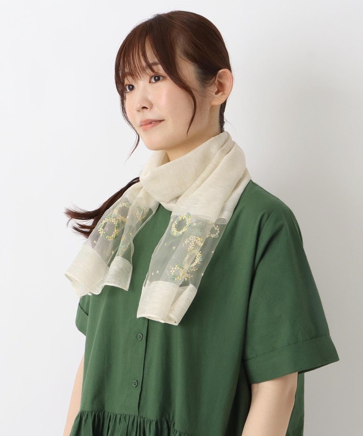 ワンズテラス(one'sterrace)のシアー 刺繍ミニストール ミモザ4