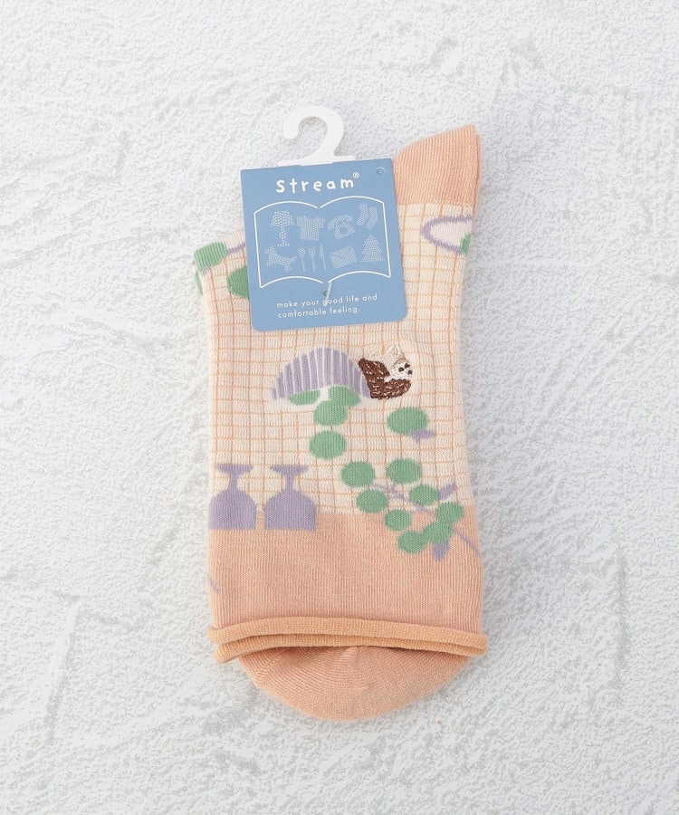 ワンズテラス(one'sterrace)の◆ハリネズミ刺繍 クォーターソックス1