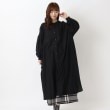 ワンズテラス(one'sterrace)の綿レーヨン シャーリング袖ワンピース ブラック(919)