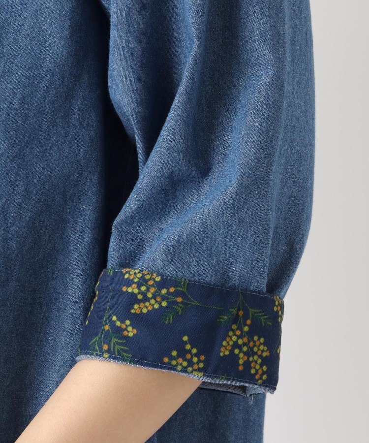 ワンズテラス(one'sterrace)のインディゴ ミモザ刺繍 フレアワンピース11