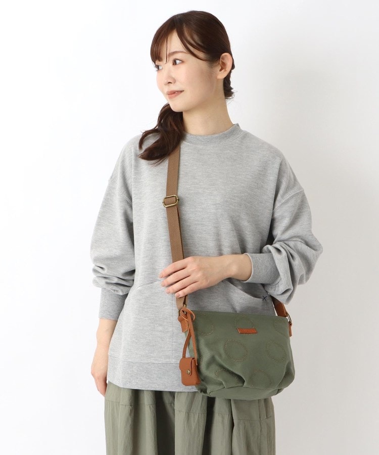 ワンズテラス(one'sterrace)のtoleur トーラ リース刺繍ショルダー11