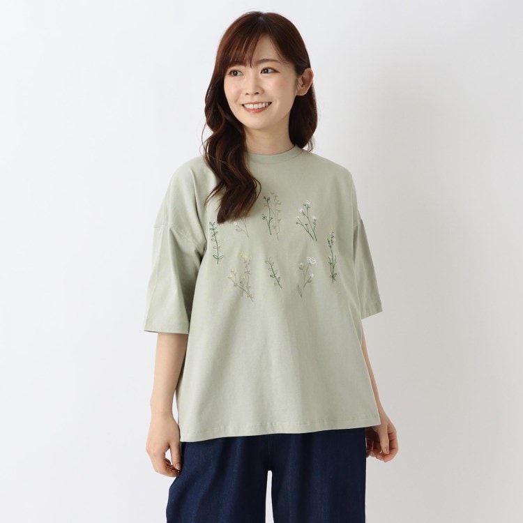 ワンズテラス(one'sterrace)のコットン天竺 花柄刺繍入りプルオーバー カットソー