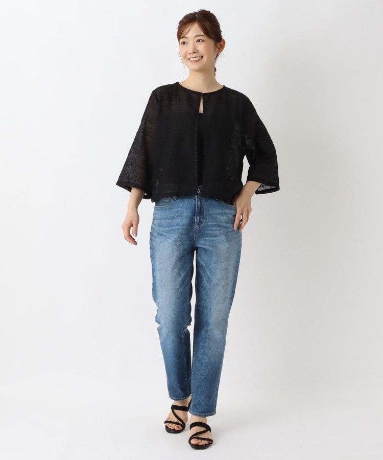 ワンズテラス(one'sterrace)の総刺繍ボレロ11