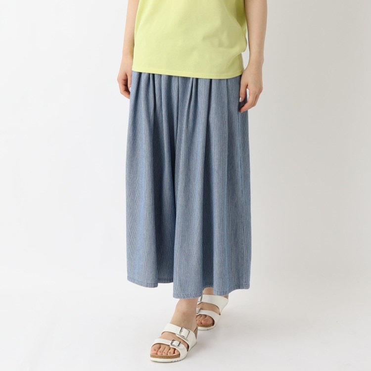 ワンズテラス(one'sterrace)のインディゴ染め 8分丈タックフレアパンツ 6～9分丈パンツ