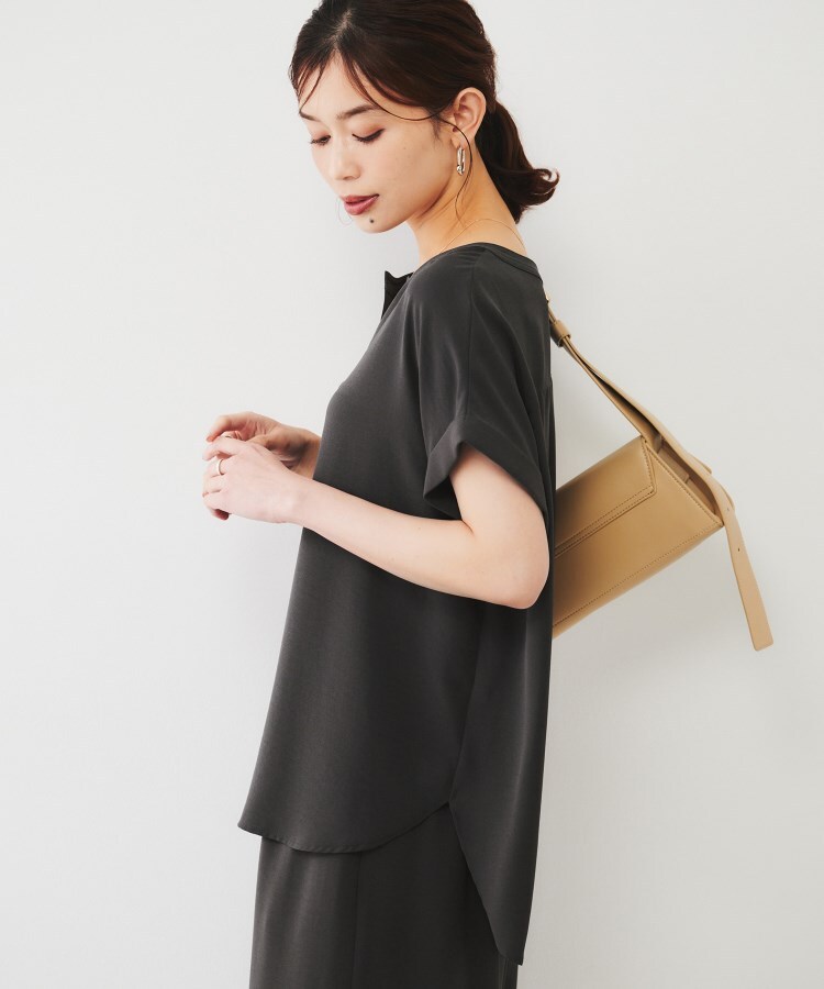 アンタイトル(UNTITLED)の2WAYジョーゼット キーネックブラウス3
