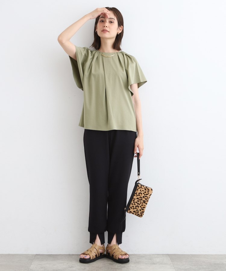 インディヴィ(INDIVI)の【洗える】フレアスリーブトップス12