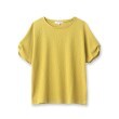 インディヴィ(INDIVI)の【洗える】袖タックデザイントップス1