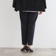 インディヴィ(INDIVI)の【洗える】タックテーパードパンツ11
