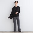 インディヴィ(INDIVI)の【洗える／通勤服】シアーサテンブラウス8