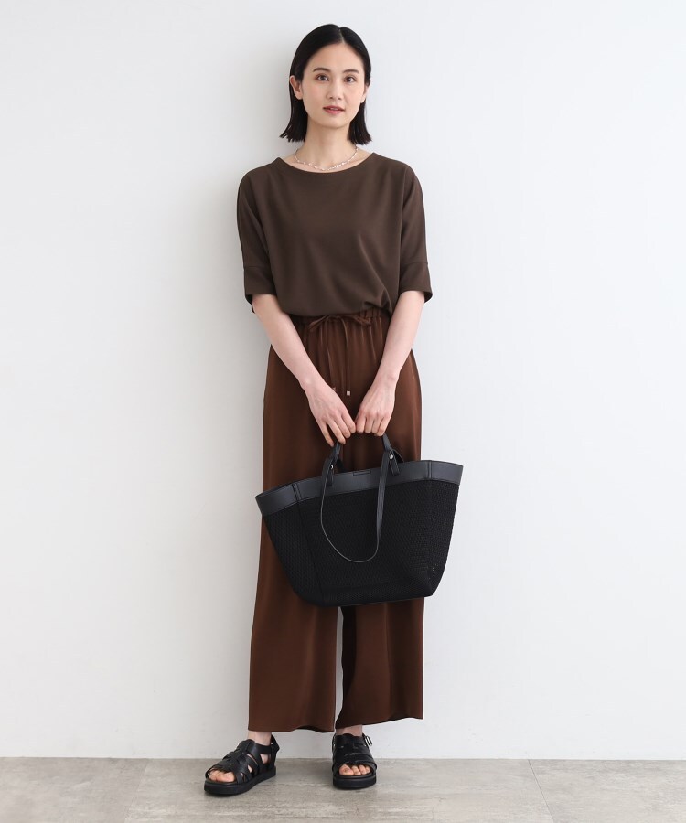 インディヴィ(INDIVI)の【洗える】ドルマンスリーブカットソートップス16