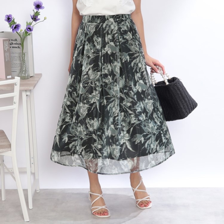 クチュールブローチ(Couture Brooch)のINCEDE メッシュレース花柄プリントスカート ミモレスカート