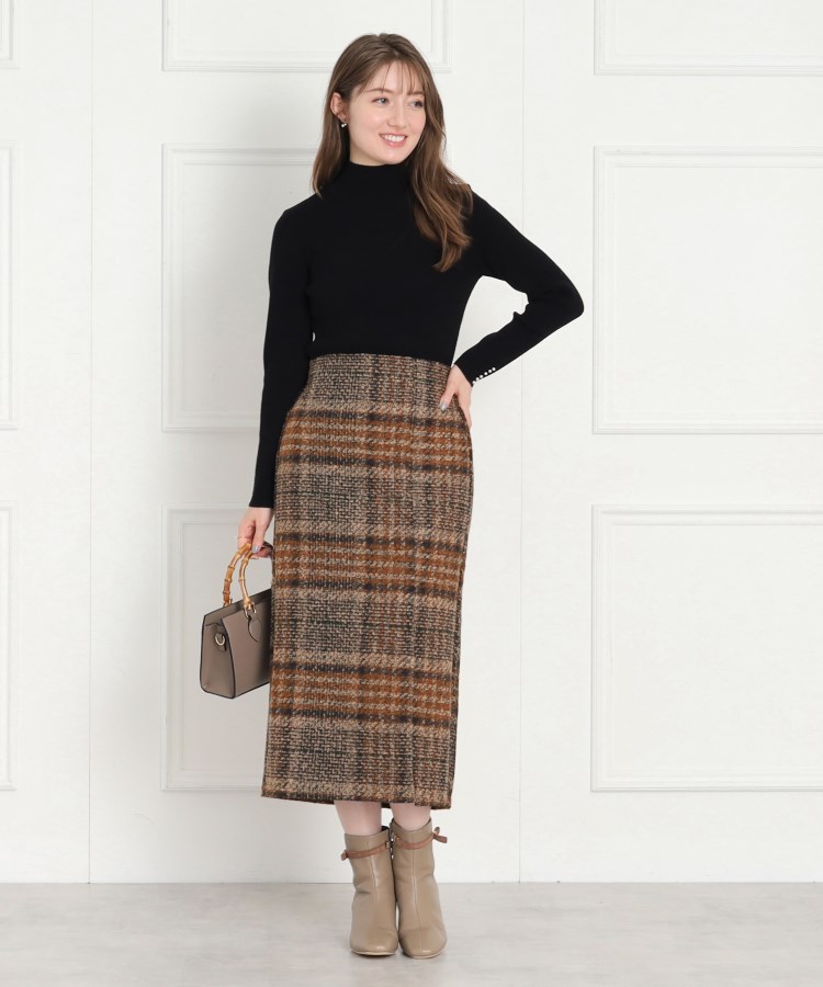クチュールブローチ(Couture Brooch)のチェックタイトスカート1
