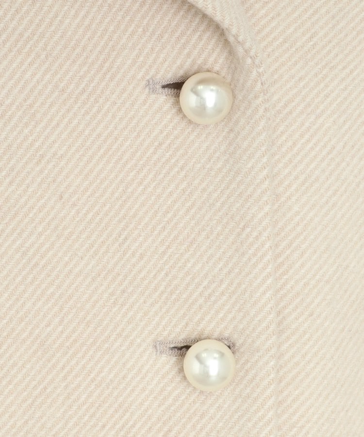 クチュールブローチ(Couture Brooch)の【ふっくら軽く、暖かい】パール調ボタンPコート31