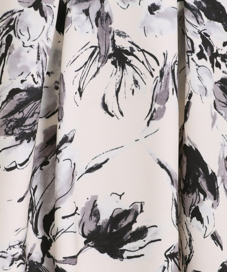 クチュールブローチ(Couture Brooch)の【オトナの着映えスカート】グログランフラワープリントスカート22