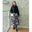 クチュールブローチ(Couture Brooch)の【オトナの着映えスカート】グログランフラワープリントスカート18
