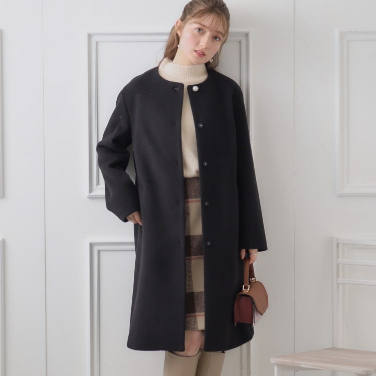 クチュールブローチ(Couture Brooch)のビジュー釦ロングコート ノーカラーコート
