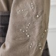 クチュールブローチ(Couture Brooch)の刺繍パール調デザインニット48